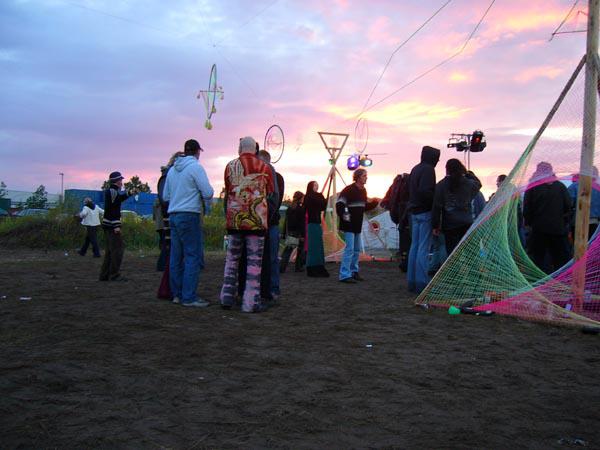  Bildname: jalanda in exile 045.jpg 
 Breite: 600 Pixel 
 H�he: 450 Pixel 
 Gr�sse: 62 kB 