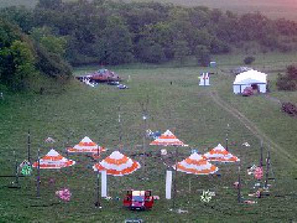  Bildname: 168.jpg 
 Breite: 240 Pixel 
 H�he: 180 Pixel 
 Gr�sse: 20 kB 