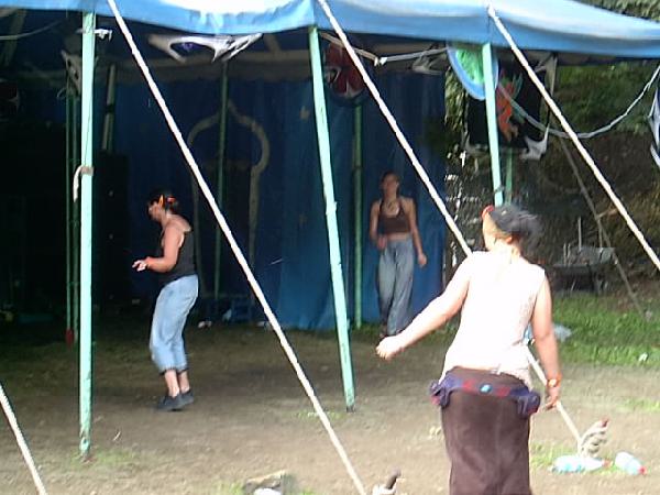  Bildname: IM000484.JPG 
 Breite: 640 Pixel 
 H�he: 480 Pixel 
 Gr�sse: 62 kB 