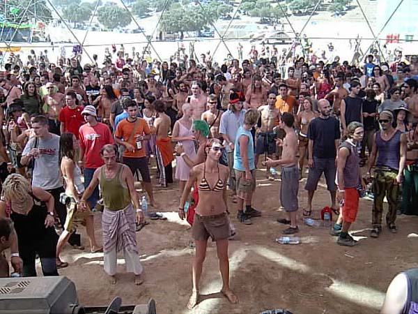  Bildname: 685.jpg 
 Breite: 600 Pixel 
 H�he: 450 Pixel 
 Gr�sse: 80 kB 