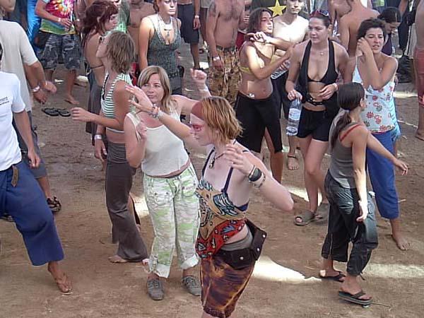  Bildname: 692.jpg 
 Breite: 600 Pixel 
 H�he: 450 Pixel 
 Gr�sse: 68 kB 