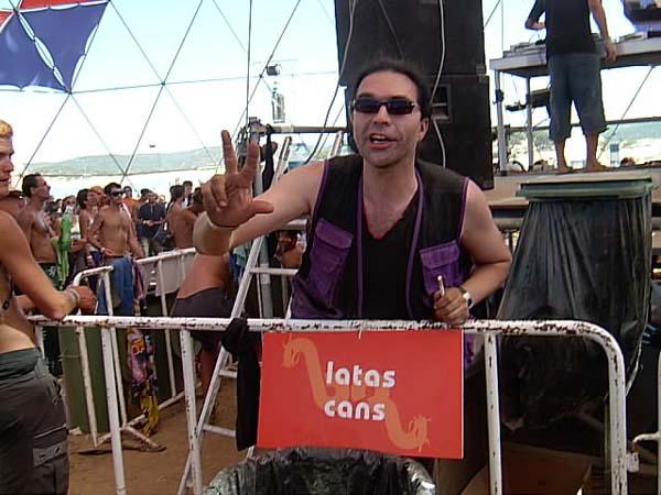  Bildname: 694.jpg 
 Breite: 600 Pixel 
 H�he: 450 Pixel 
 Gr�sse: 60 kB 