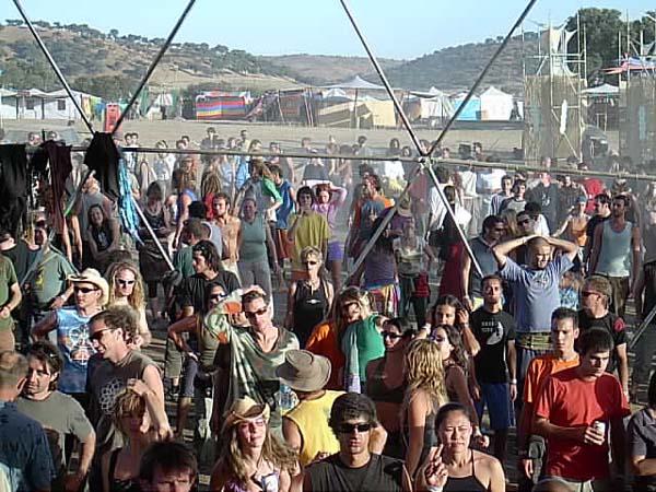  Bildname: 710.jpg 
 Breite: 600 Pixel 
 H�he: 450 Pixel 
 Gr�sse: 84 kB 