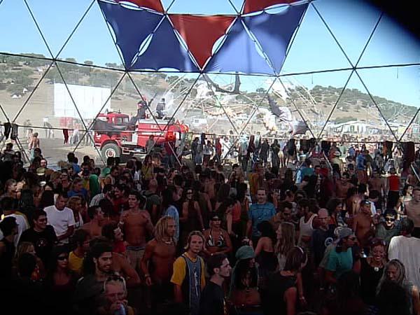  Bildname: 718.jpg 
 Breite: 600 Pixel 
 H�he: 450 Pixel 
 Gr�sse: 66 kB 