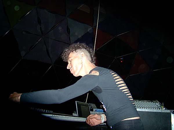  Bildname: IM000753.jpg 
 Breite: 600 Pixel 
 H�he: 450 Pixel 
 Gr�sse: 32 kB 