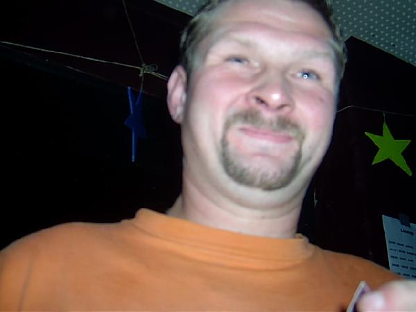  Bildname: IM000808.JPG 
 Breite: 640 Pixel 
 H�he: 480 Pixel 
 Gr�sse: 57 kB 