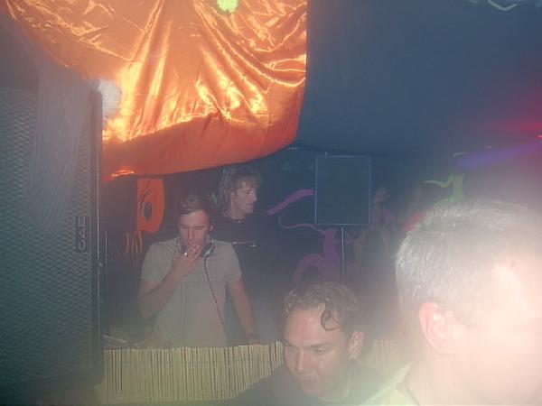  Bildname: IM000820.JPG 
 Breite: 640 Pixel 
 H�he: 480 Pixel 
 Gr�sse: 54 kB 