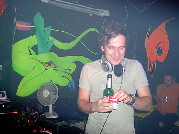  Bildname: IM000840.JPG 
 Breite: 640 Pixel 
 H�he: 480 Pixel 
 Gr�sse: 58 kB 