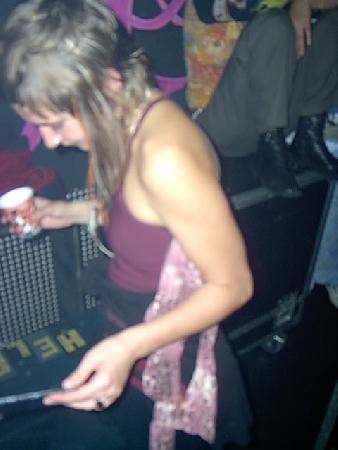  Bildname: IM000856.JPG 
 Breite: 480 Pixel 
 H�he: 640 Pixel 
 Gr�sse: 84 kB 