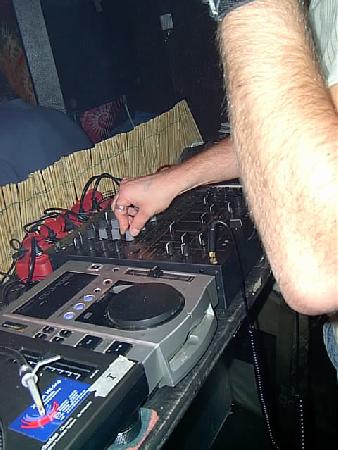  Bildname: IM000861.JPG 
 Breite: 480 Pixel 
 H�he: 640 Pixel 
 Gr�sse: 116 kB 