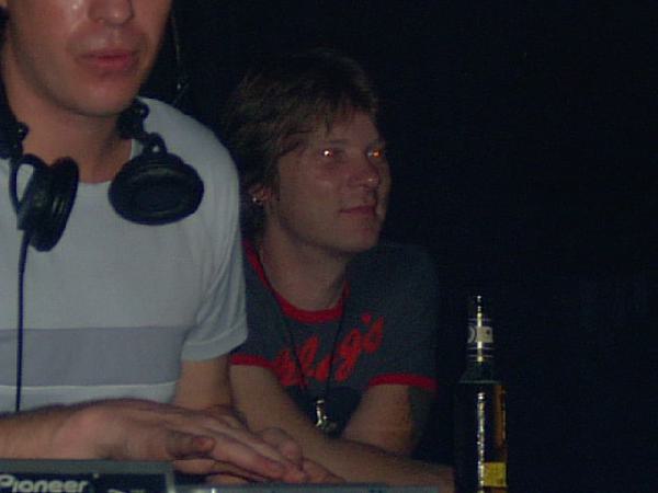  Bildname: IM000969.JPG 
 Breite: 640 Pixel 
 H�he: 480 Pixel 
 Gr�sse: 60 kB 