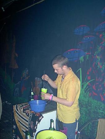  Bildname: IM002106.jpg 
 Breite: 600 Pixel 
 H�he: 800 Pixel 
 Gr�sse: 52 kB 