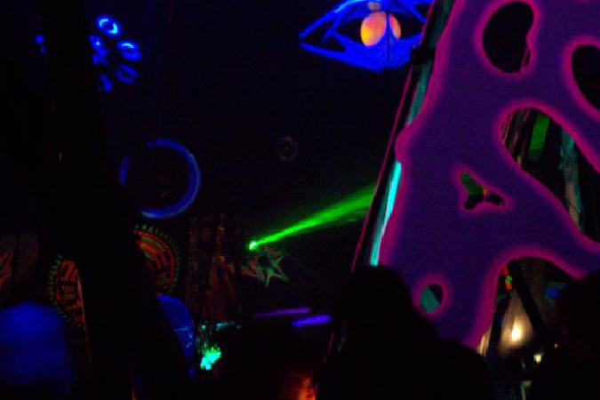  Bildname: 100_7279.jpg 
 Breite: 600 Pixel 
 H�he: 400 Pixel 
 Gr�sse: 33 kB 