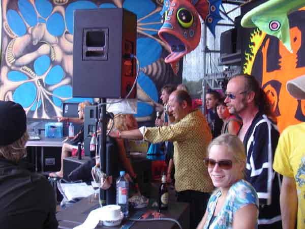  Bildname: 145.jpg 
 Breite: 600 Pixel 
 H�he: 450 Pixel 
 Gr�sse: 57 kB 