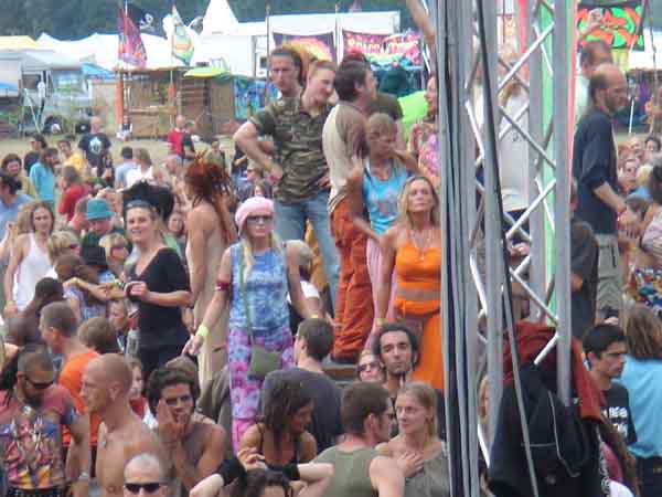  Bildname: 164.jpg 
 Breite: 600 Pixel 
 H�he: 450 Pixel 
 Gr�sse: 58 kB 