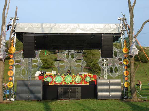  Bildname: DSC00541.jpg 
 Breite: 600 Pixel 
 H�he: 450 Pixel 
 Gr�sse: 75 kB 