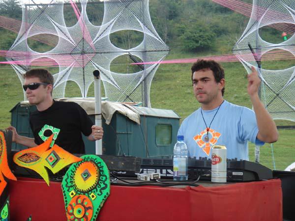  Bildname: DSC00852.jpg 
 Breite: 600 Pixel 
 H�he: 450 Pixel 
 Gr�sse: 79 kB 