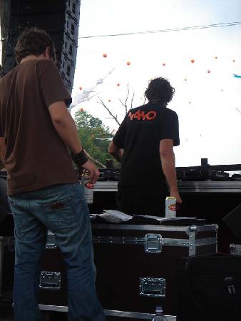  Bildname: DSC00875.jpg 
 Breite: 600 Pixel 
 H�he: 800 Pixel 
 Gr�sse: 52 kB 