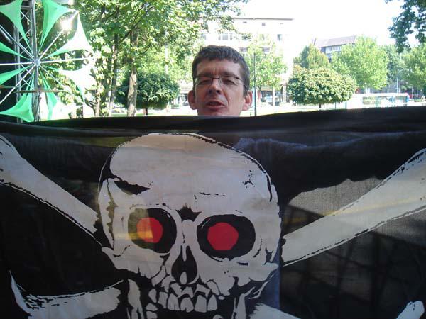  Bildname: DSC01127.jpg 
 Breite: 600 Pixel 
 H�he: 450 Pixel 
 Gr�sse: 73 kB 