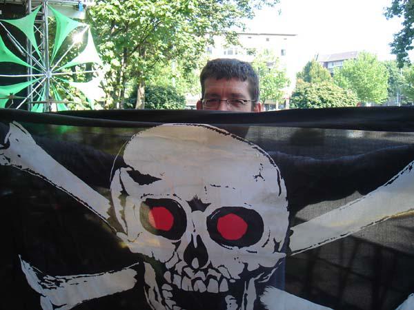  Bildname: DSC01128.jpg 
 Breite: 600 Pixel 
 H�he: 450 Pixel 
 Gr�sse: 74 kB 