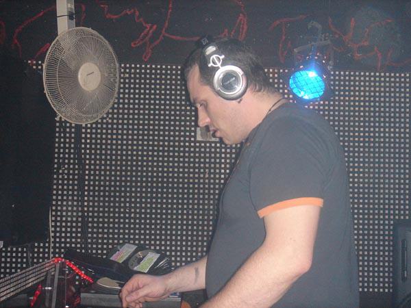  Bildname: DSC01881.jpg 
 Breite: 600 Pixel 
 H�he: 450 Pixel 
 Gr�sse: 76 kB 