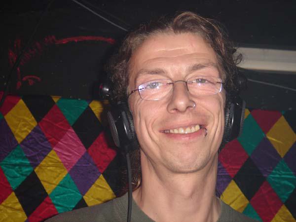  Bildname: DSC01928.jpg 
 Breite: 600 Pixel 
 H�he: 450 Pixel 
 Gr�sse: 44 kB 