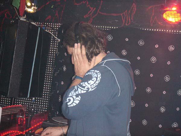  Bildname: DSC01942.jpg 
 Breite: 600 Pixel 
 H�he: 450 Pixel 
 Gr�sse: 56 kB 