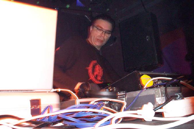  Bildname: 100_9924.jpg 
 Breite: 800 Pixel 
 H�he: 533 Pixel 
 Gr�sse: 47 kB 