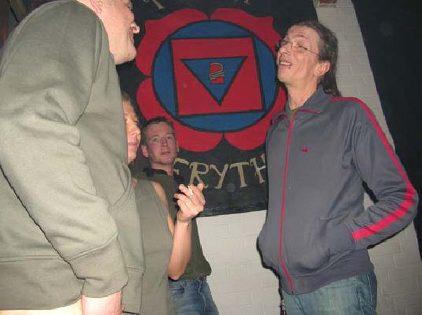  Bildname: DSCN4219.jpg 
 Breite: 535 Pixel 
 H�he: 400 Pixel 
 Gr�sse: 62 kB 