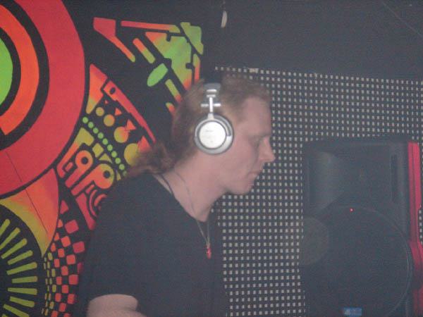  Bildname: DSC02585.jpg 
 Breite: 600 Pixel 
 H�he: 450 Pixel 
 Gr�sse: 62 kB 