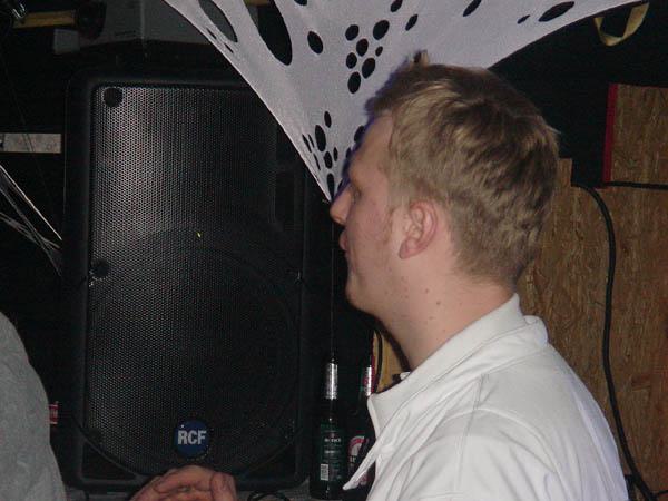  Bildname: DSC02592.jpg 
 Breite: 600 Pixel 
 H�he: 450 Pixel 
 Gr�sse: 64 kB 