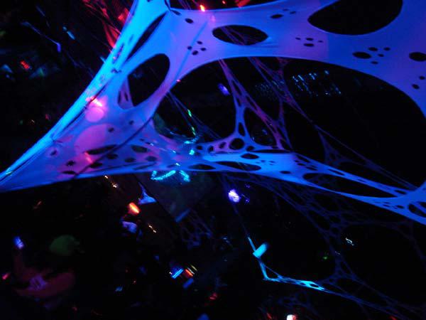  Bildname: 2590.jpg 
 Breite: 600 Pixel 
 H�he: 450 Pixel 
 Gr�sse: 51 kB 