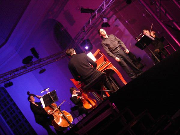  Bildname: DSC02655.jpg 
 Breite: 600 Pixel 
 H�he: 450 Pixel 
 Gr�sse: 62 kB 