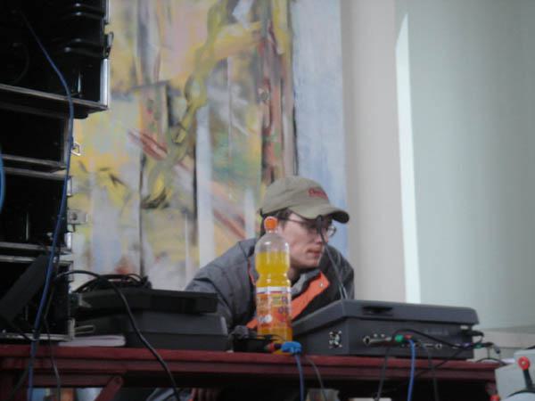  Bildname: DSC02697.jpg 
 Breite: 600 Pixel 
 H�he: 450 Pixel 
 Gr�sse: 49 kB 