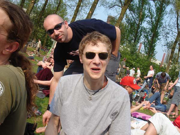  Bildname: DSC03076.jpg 
 Breite: 600 Pixel 
 H�he: 450 Pixel 
 Gr�sse: 90 kB 