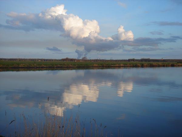  Bildname: DSC03038.jpg 
 Breite: 600 Pixel 
 H�he: 450 Pixel 
 Gr�sse: 38 kB 