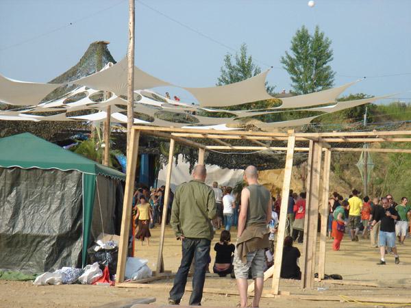  Bildname: DSC03618.jpg 
 Breite: 600 Pixel 
 H�he: 450 Pixel 
 Gr�sse: 127 kB 