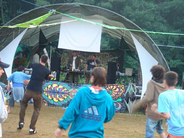  Bildname: DSC03770.jpg 
 Breite: 600 Pixel 
 H�he: 450 Pixel 
 Gr�sse: 76 kB 