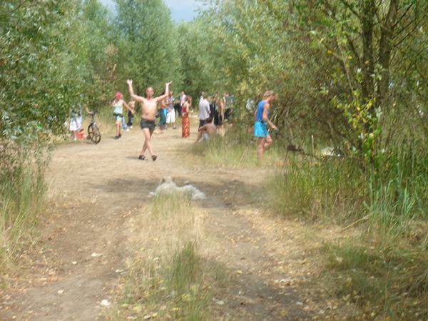  Bildname: DSC03811.jpg 
 Breite: 600 Pixel 
 H�he: 450 Pixel 
 Gr�sse: 175 kB 