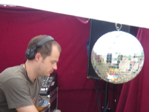  Bildname: DSC03821.jpg 
 Breite: 600 Pixel 
 H�he: 450 Pixel 
 Gr�sse: 111 kB 