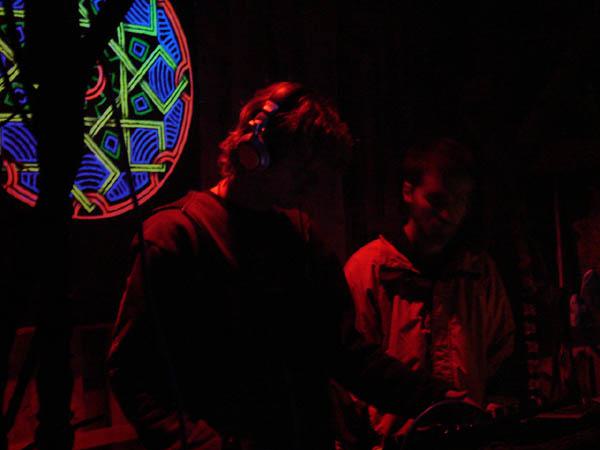  Bildname: 4184.jpg 
 Breite: 600 Pixel 
 H�he: 450 Pixel 
 Gr�sse: 47 kB 