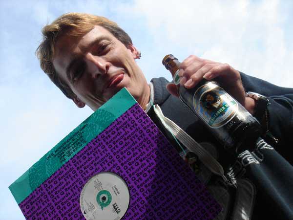  Bildname: 4216.jpg 
 Breite: 600 Pixel 
 H�he: 450 Pixel 
 Gr�sse: 53 kB 