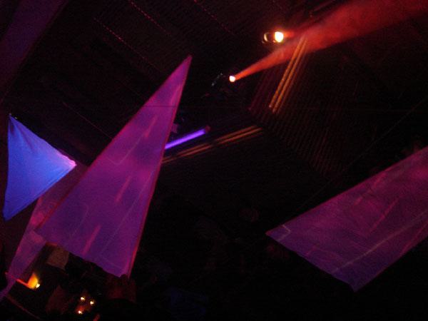  Bildname: 2231.jpg 
 Breite: 600 Pixel 
 H�he: 450 Pixel 
 Gr�sse: 48 kB 