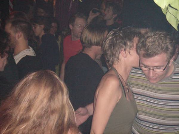  Bildname: DSC04335.jpg 
 Breite: 400 Pixel 
 H�he: 300 Pixel 
 Gr�sse: 47 kB 