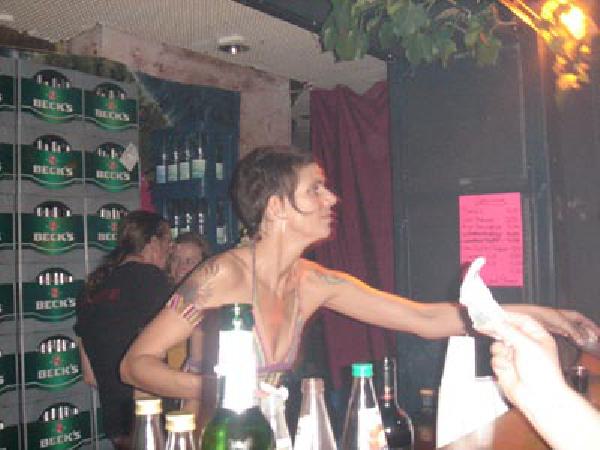  Bildname: DSC04341.jpg 
 Breite: 400 Pixel 
 H�he: 300 Pixel 
 Gr�sse: 46 kB 