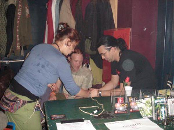  Bildname: DSC04345.jpg 
 Breite: 400 Pixel 
 H�he: 300 Pixel 
 Gr�sse: 46 kB 