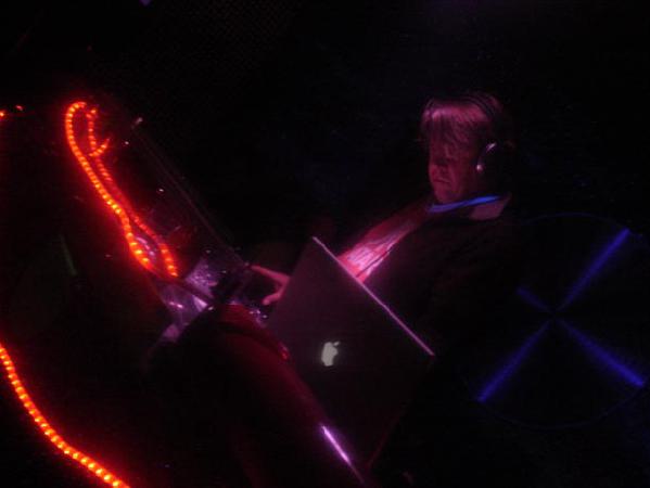  Bildname: DSC04397.jpg 
 Breite: 610 Pixel 
 H�he: 458 Pixel 
 Gr�sse: 28 kB 