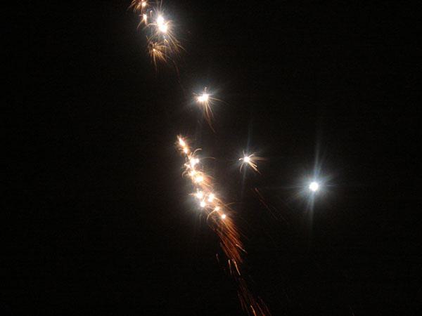  Bildname: DSC04668.jpg 
 Breite: 600 Pixel 
 H�he: 450 Pixel 
 Gr�sse: 35 kB 