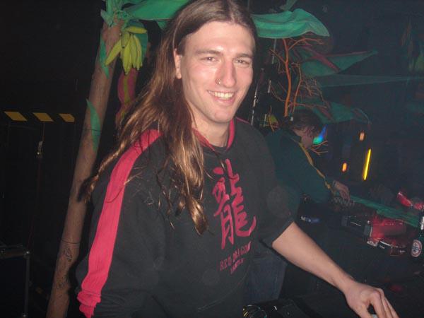  Bildname: DSC04837.jpg 
 Breite: 600 Pixel 
 H�he: 450 Pixel 
 Gr�sse: 50 kB 