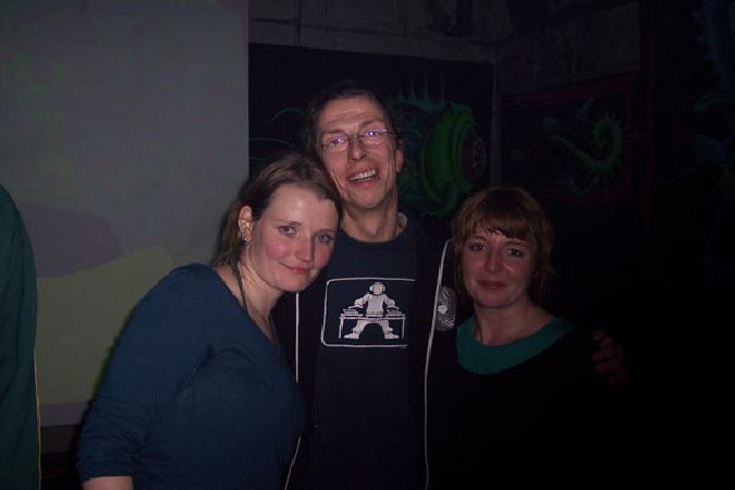  Bildname: 100_2850.jpg 
 Breite: 600 Pixel 
 H�he: 400 Pixel 
 Gr�sse: 24 kB 